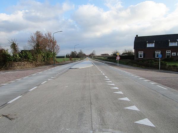 Herinrichting Heerstraat/Hertrakseweg bij Sint Agatha, gemeente Cuijk. Infra werkzaamheden door AVG Infra uit Heijen.