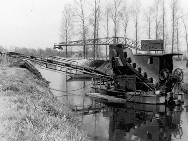 AVG Grondverzet in Niersgebied, AVG Bodenbewegung im Niersgebiet. Masterplan Niers.