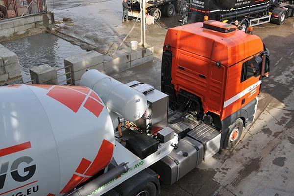 Elektrische betonmixers van AVG Bouwstoffen, AVG Heijmix betoncentrale. 100 procent elektrische betonmixers en hybride betonmixers.