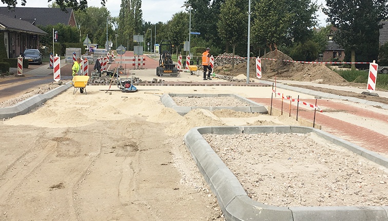 AVG Wegenbouw Heijen. AVG Infra, infrastructuur projecten, wegenbouw, bestrating, etc.