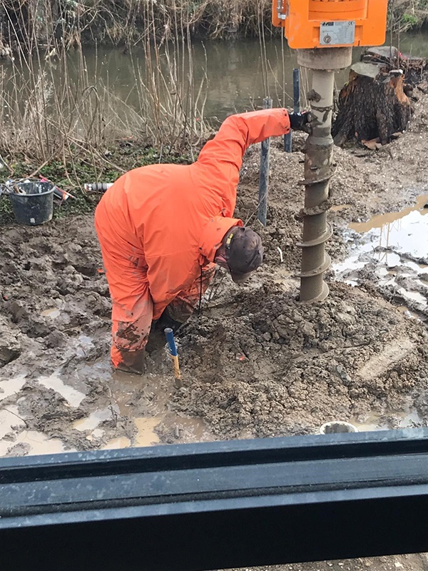 AVG Kampfmittelbeseitigung (Explosieven Opsporing) rond groot en zwaar project aan A1 in Leverkusen af.