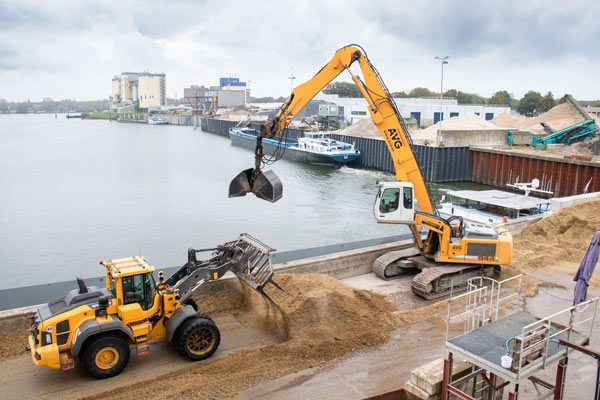 Mais met schade door hoogwater wekt nieuwe energie op