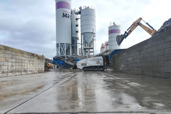 Van oud betonpuin naar grondstoffen voor nieuwe beton: AVG draait volop mee in de circulaire industrie