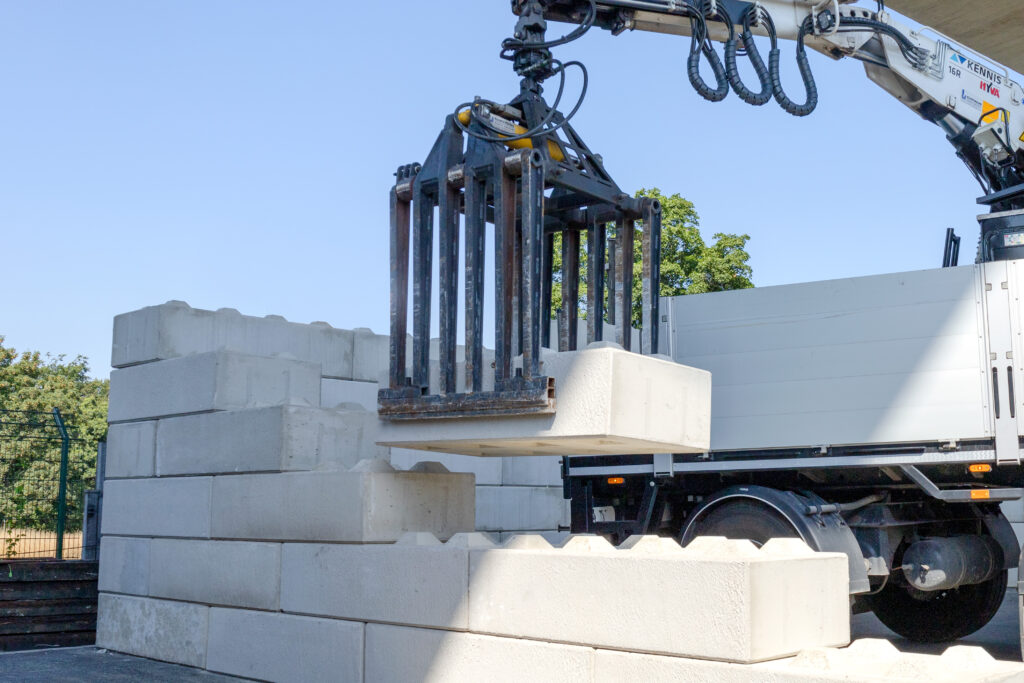 Betontoepassingen_AVG Baublocks_Brandveilig_Flexibel_Opslaghallen_Geluidisolerend_Sleufsilo_Betonblokken