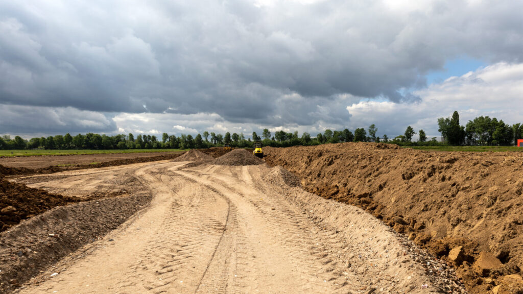 Erdarbeiten_Baugrund_Bodenverbesserung_Industriebau_Strassenbau_Bodenstabilisierung