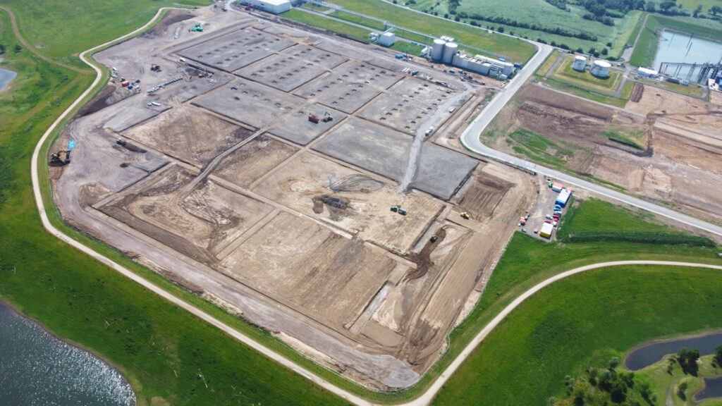 Erdarbeiten_Baugrund_Bodenverbesserung_Industriebau_Strassenbau_Bodenstabilisierung_08