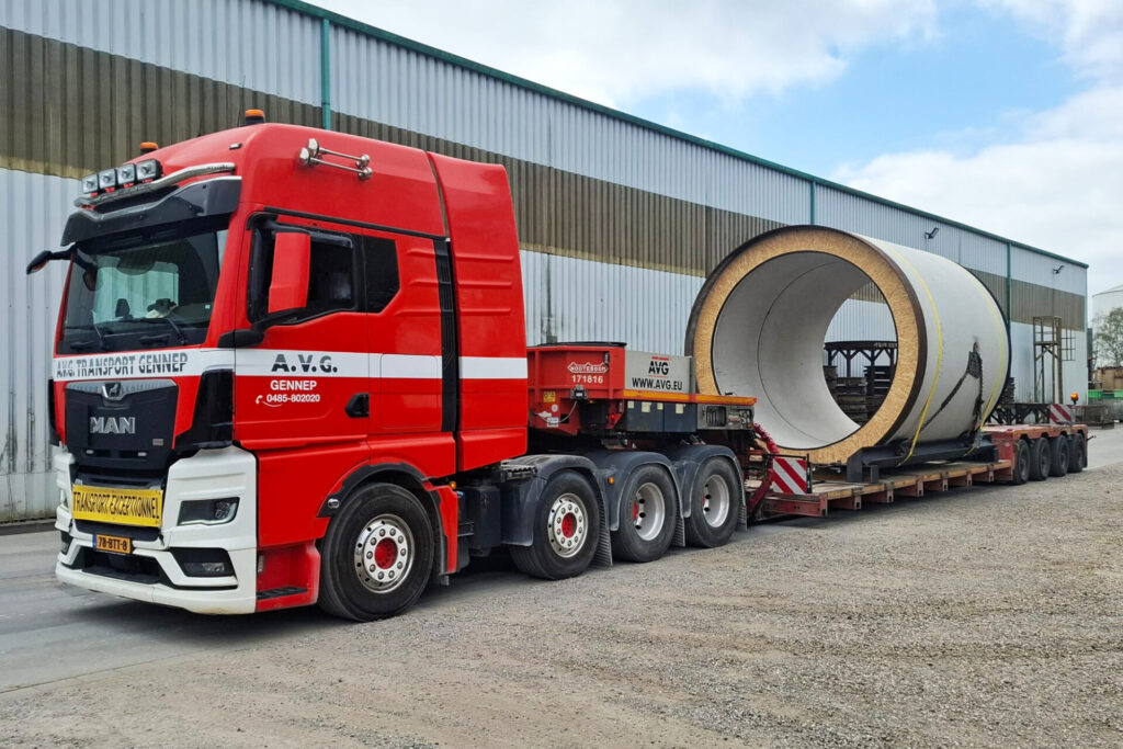 Speciaaltransport_ongewoneladingen_Exceptioneeltransport_Machines_Afvalstoffentransport_Logistiek
