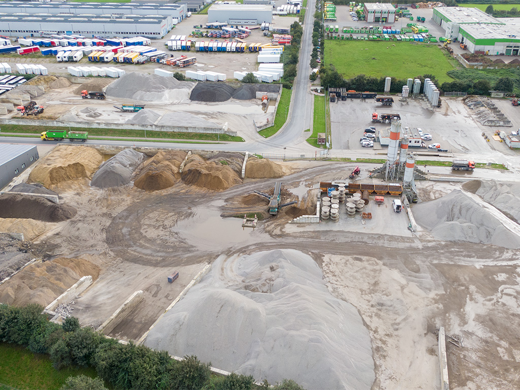 Goch_Grond_Bouwstoffen_Baustoffe_Afvalhout_Puin_Contact