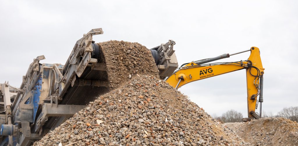 Stoffstrommanagement_Recycling_Abfalle_Holz_Container_01_Header