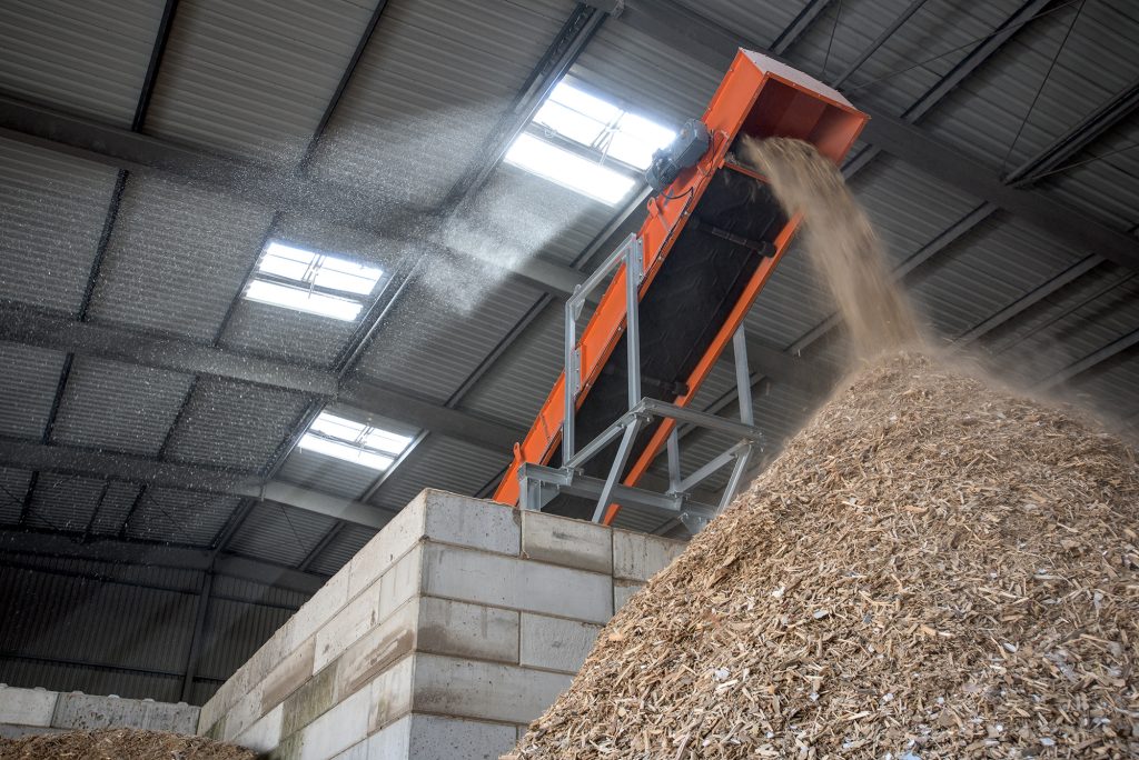 Stoffstrommanagement_Recycling_Abfalle_Holz_Container_07