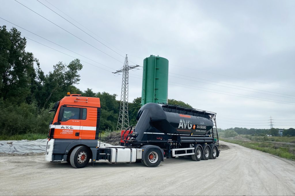 Mischbinder_zement_kalk_bauprojekte_silo_4