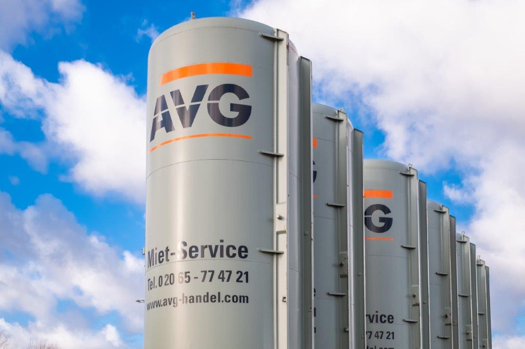 silos-baustelle-zement-baustoffe-7