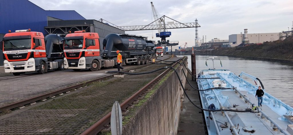 Cement_Transport_Duisburg_Ruhrgebied_AVG_Logistiek