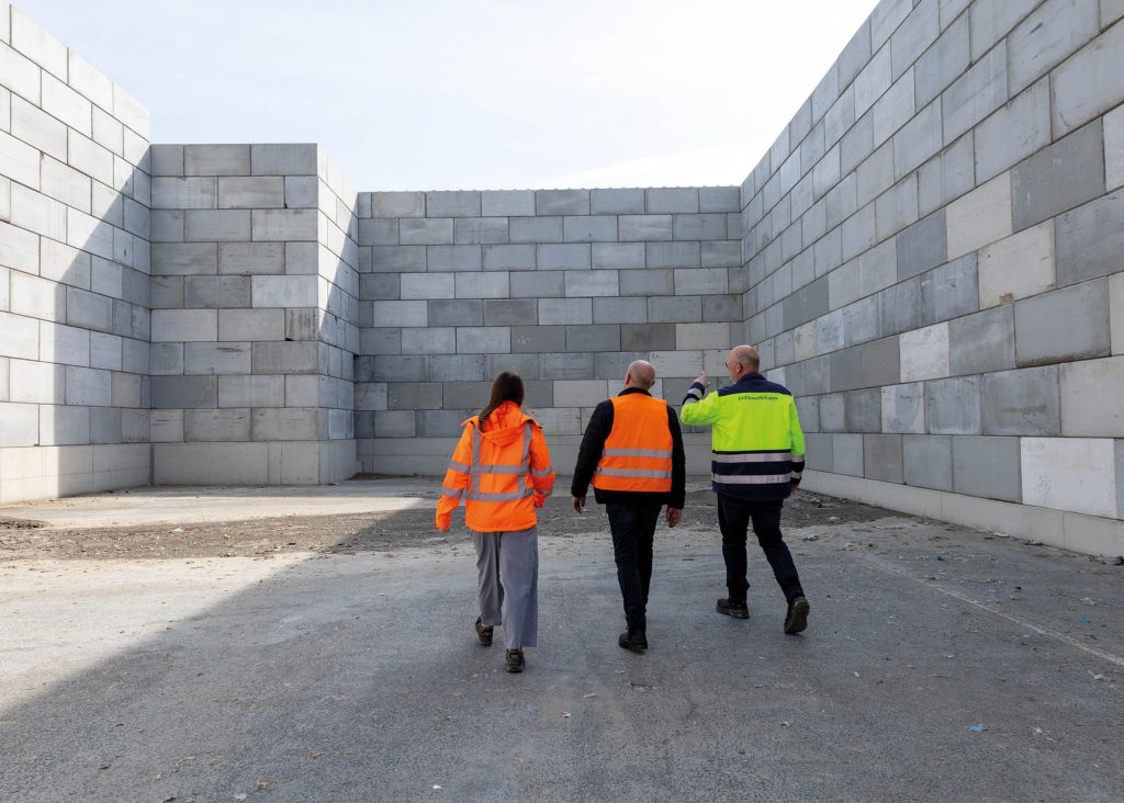 Smurfit_Brandmuur_Oudpapieropslag_Baublocks_Eifel_AVG_05